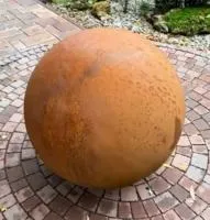 Кортеновский шар — дизайн (518925) ∅ 800 мм. Карабаш