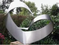 Сердце скульптура из нержавеющей стали (518277) поставка арт-объект  в Карабаше